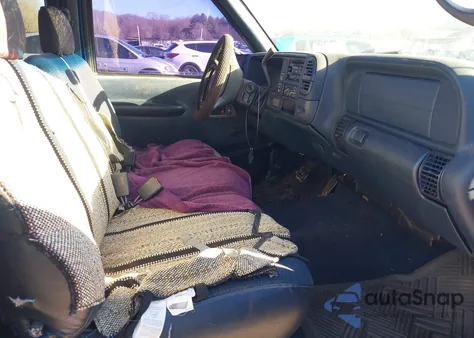 1998 Chevrolet K1500 Fleetside из США, поврежденный, VIN 1GCEK19W7WE194938